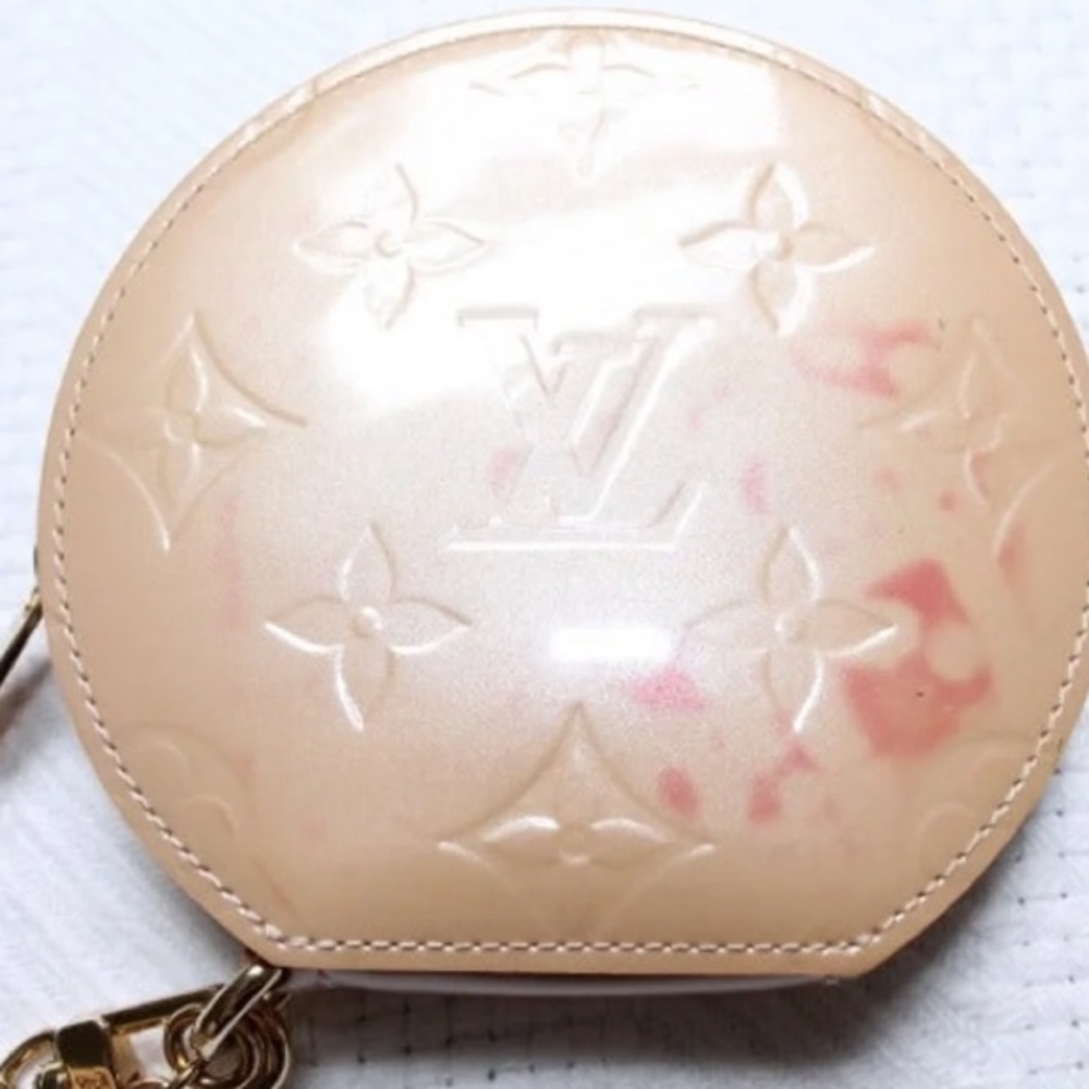 Louis Vuitton Vernis Port Monnaie Round Coin Case - Picture 12 of 12